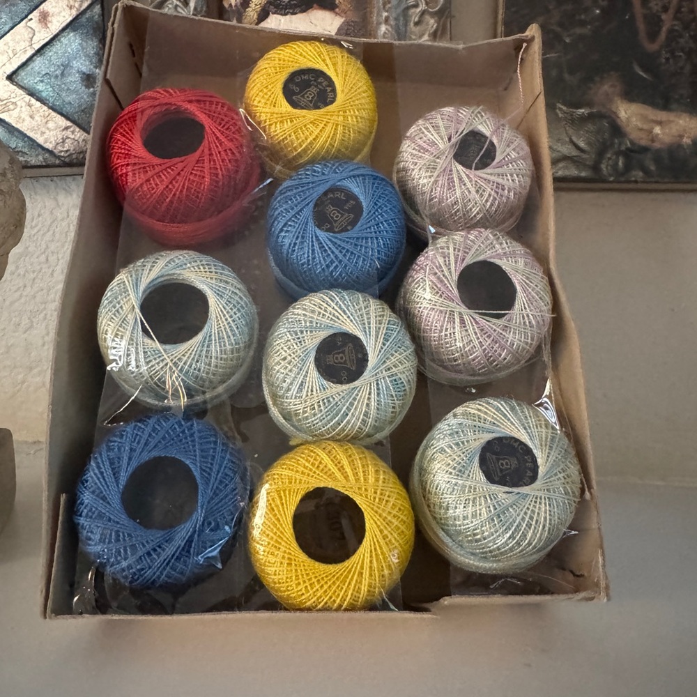 Vintage DMC‎ Pearl Cotton No. 8 –– Set of 10 Balls